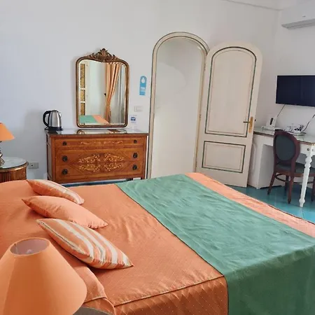 카사 테레사 B&B 2*