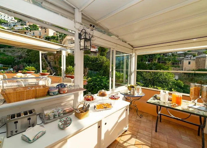 Alojamento de Acomodação e Pequeno-almoço Casa Teresa 4*