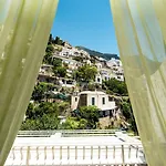 Casa Teresa Bed and Breakfast 4*