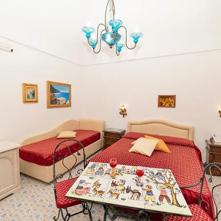 לינה וארוחת בוקר Casa Teresa